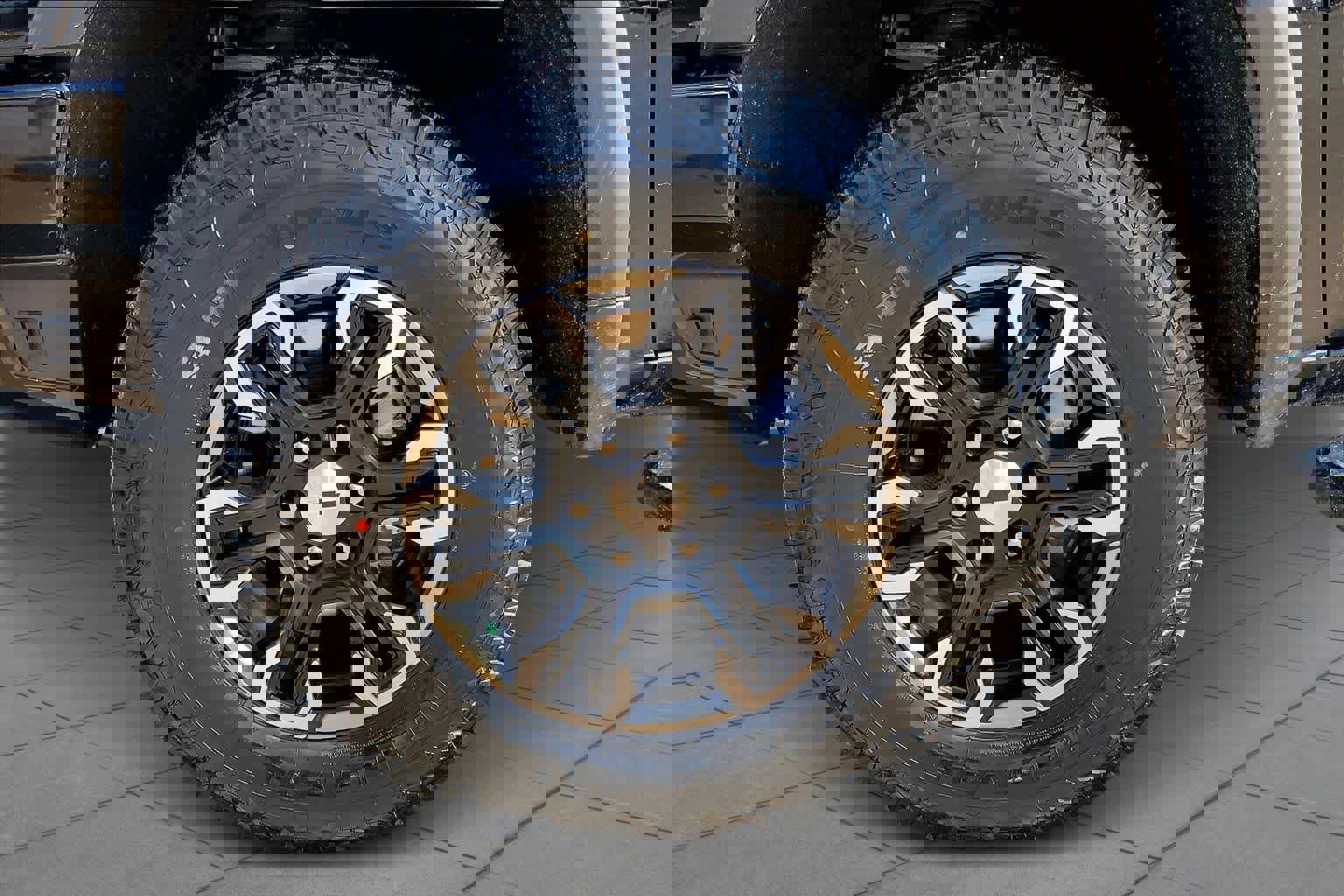 Certified 2024 Chevrolet Silverado 1500 ZR2 w/ Technology Package image 9