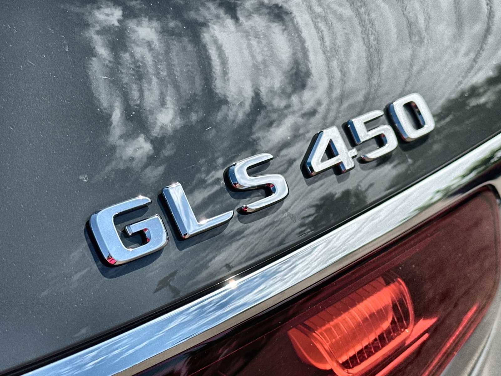 New 2026 Mercedes-Benz GLS 450 4MATIC image 15