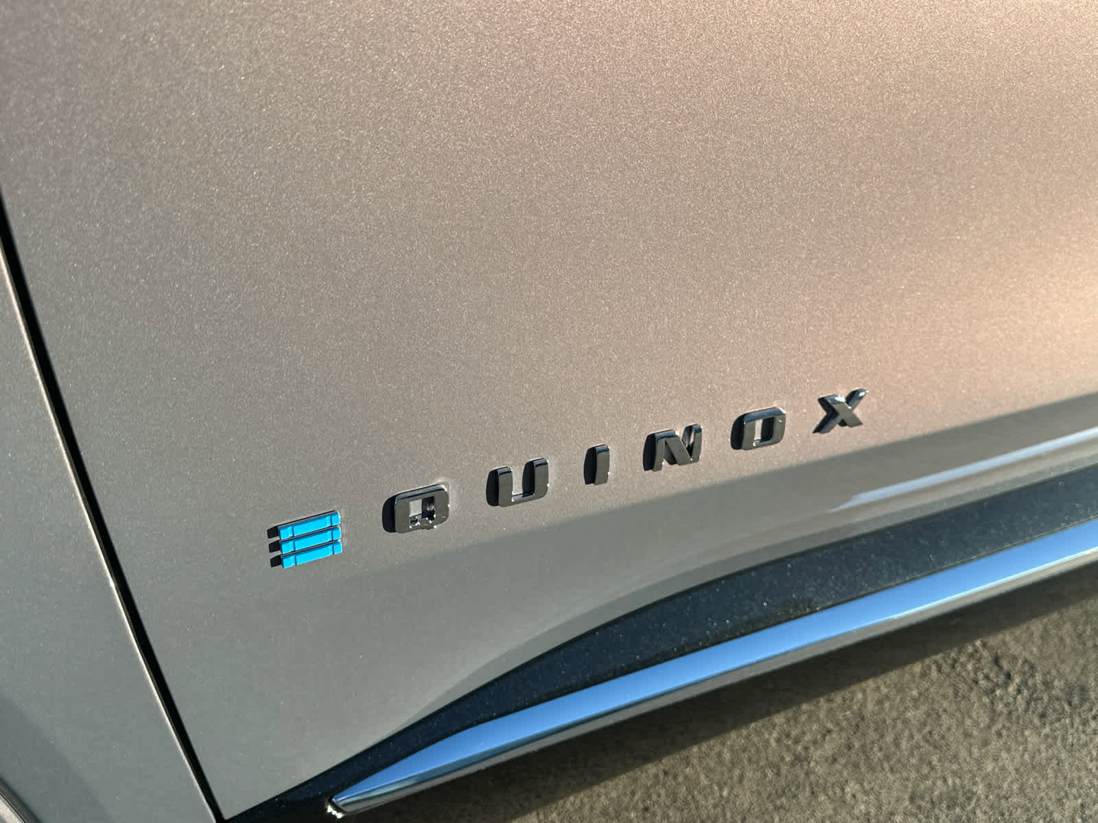 New 2026 Chevrolet Equinox EV LT w/ Convenience Package II image 7