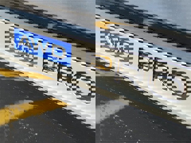 New 2025 Volkswagen ID.4 Pro image 30