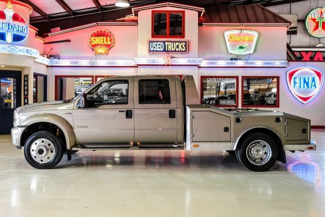 Used 2007 Ford F550 4x4 Crew Cab Super Duty image 12