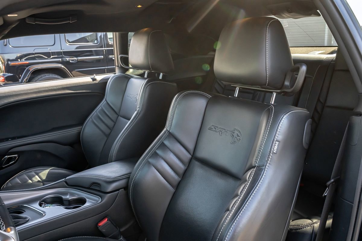 Used 2023 Dodge Challenger SRT Hellcat RWD image 9