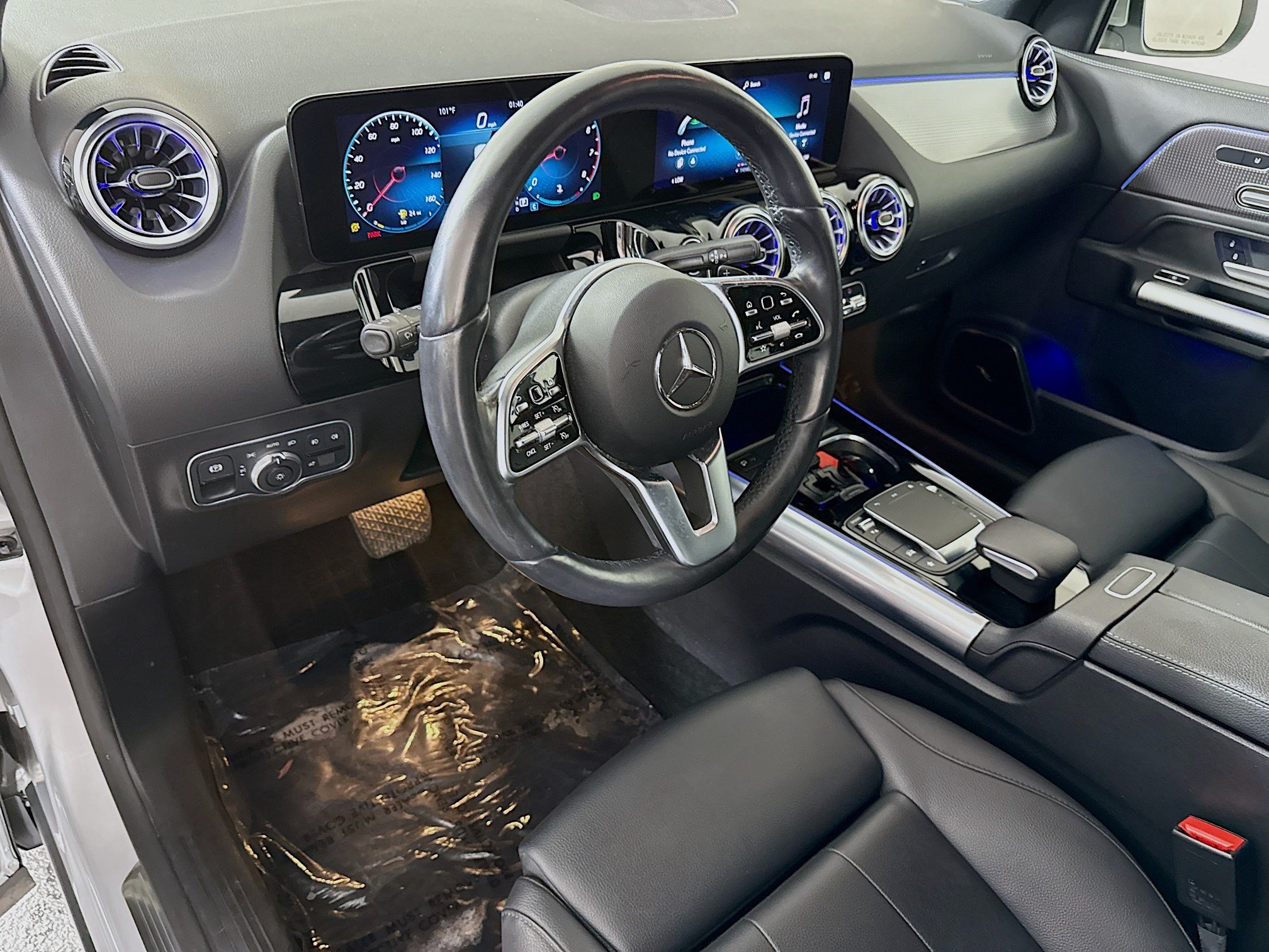 Used 2023 Mercedes-Benz GLA 250 4MATIC w/ Premium Package image 23