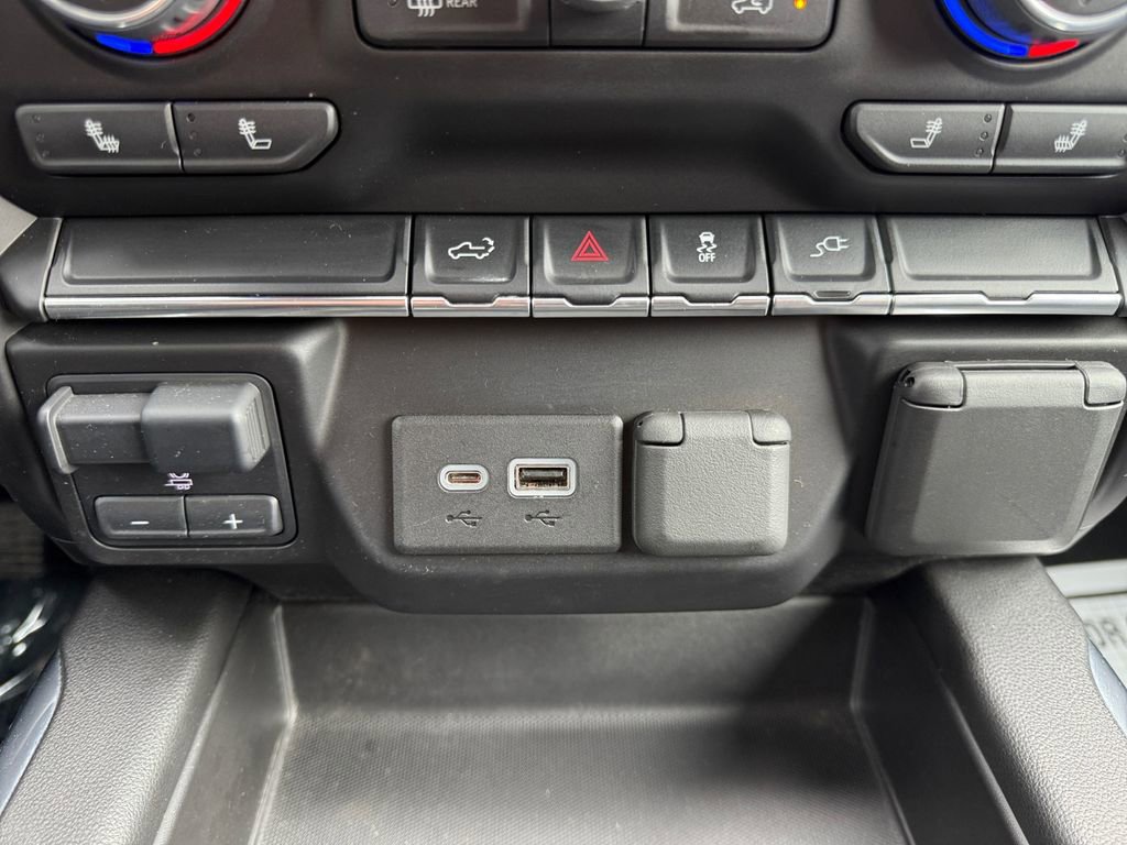 Used 2021 Chevrolet Silverado 1500 RST w/ Convenience Package II image 18