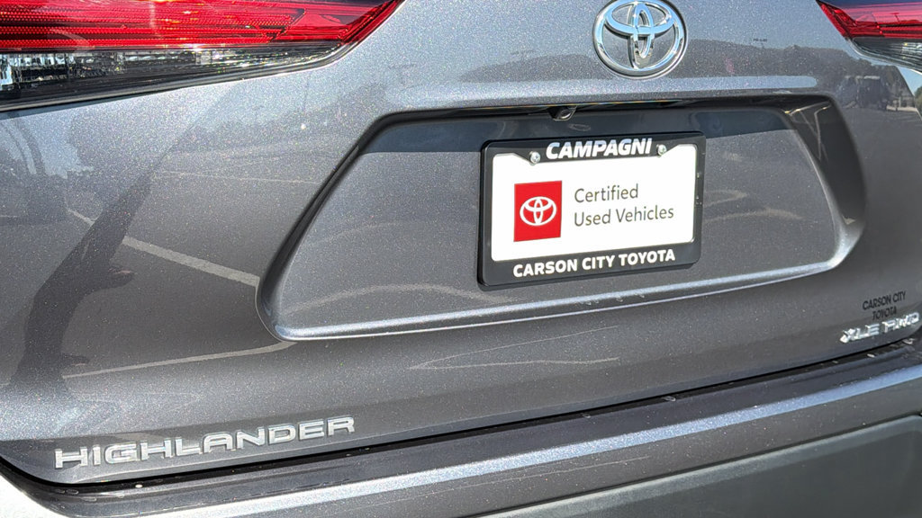 Certified 2023 Toyota Highlander XLE AWD/4WD image 28