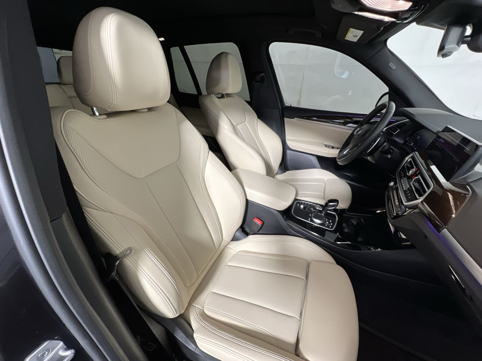 Used 2024 BMW X3 xDrive30i w/ Convenience Package AWD/4WD image 27