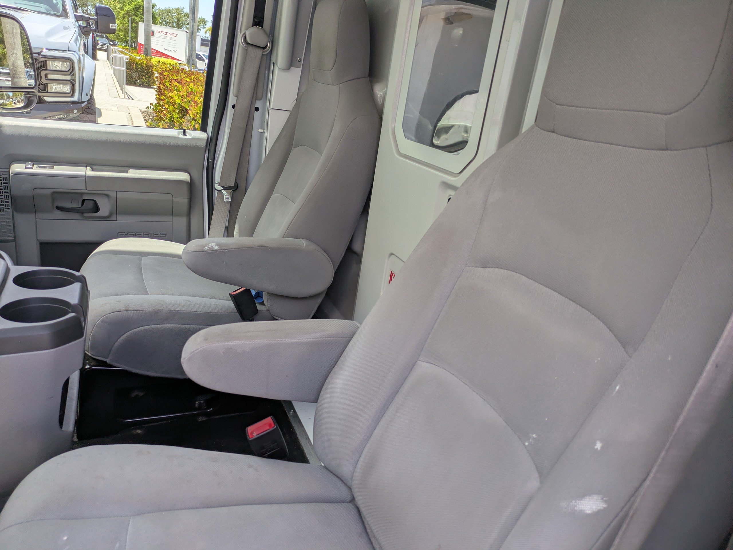 Certified 2025 Ford E-350 and Econoline 350 Super Duty w/ Power Equipment Group RWD image 19