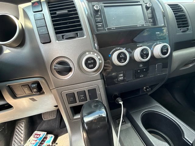 Used 2017 Toyota Sequoia SR5 AWD/4WD image 51