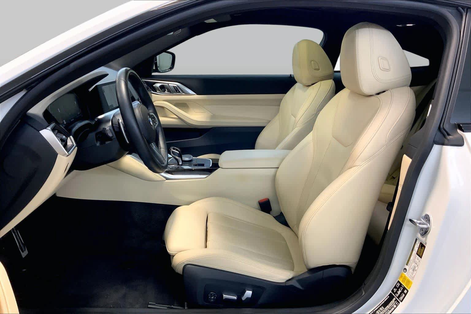 Used 2023 BMW 430i xDrive Coupe w/ M Sport Package AWD/4WD image 7