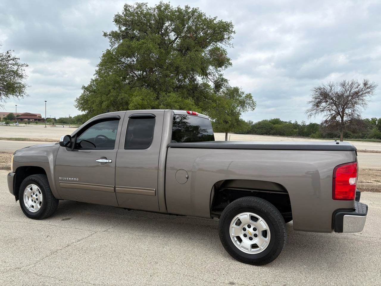 Used 2011 Chevrolet Silverado 1500 LT w/ All-Star Edition image 49