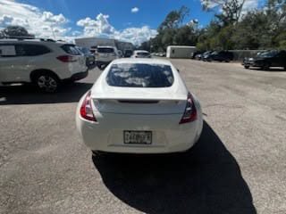 Used 2018 Nissan 370Z Coupe RWD image 8