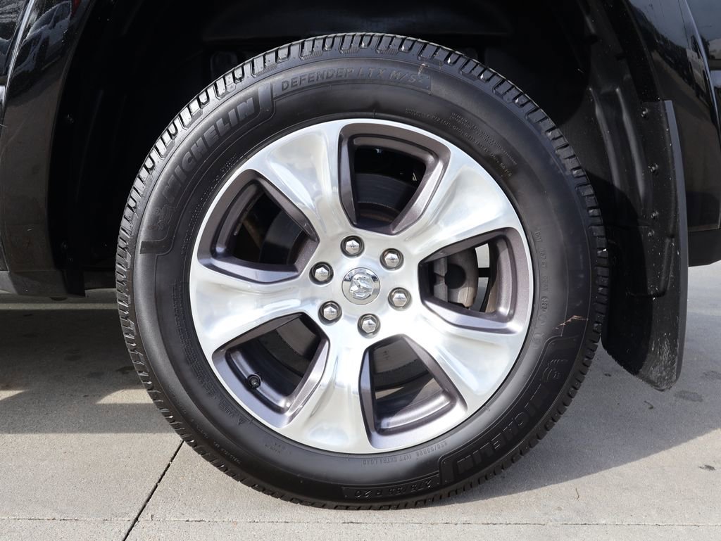 Used 2021 RAM 1500 Laramie AWD/4WD image 44