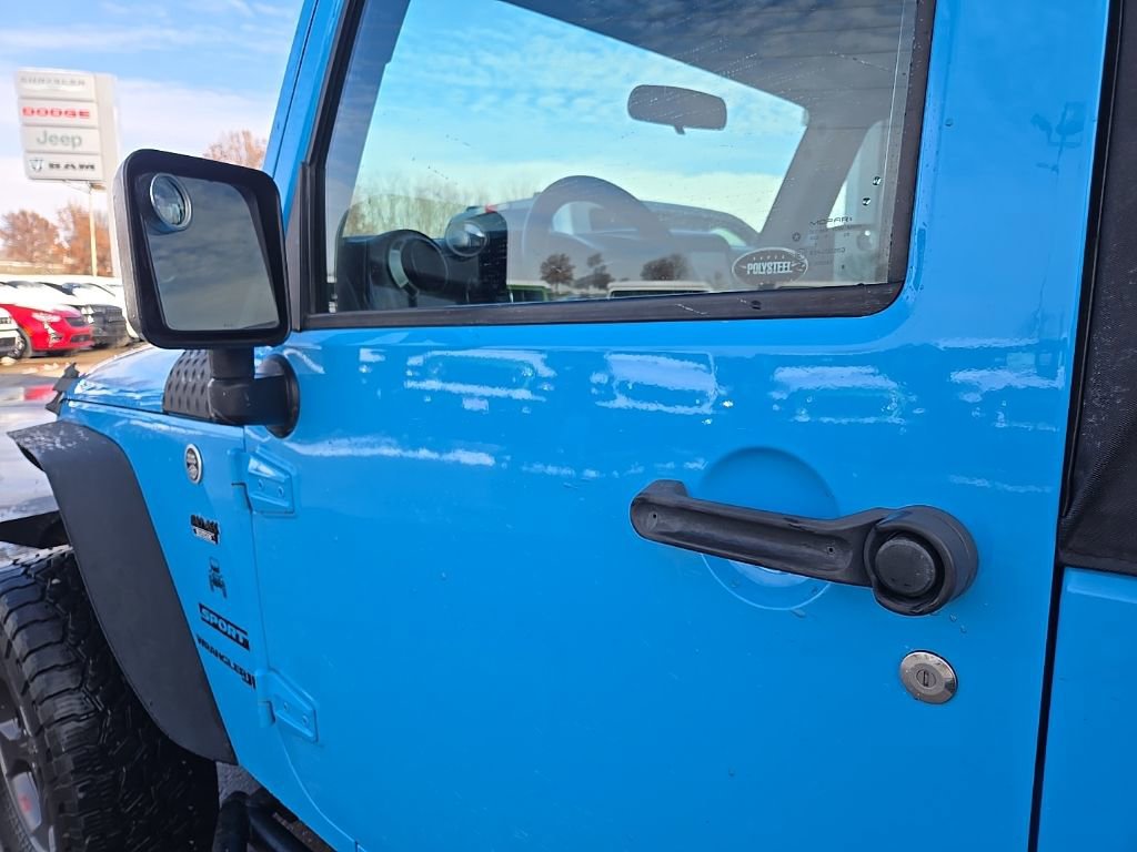 Used 2018 Jeep Wrangler Sport image 32