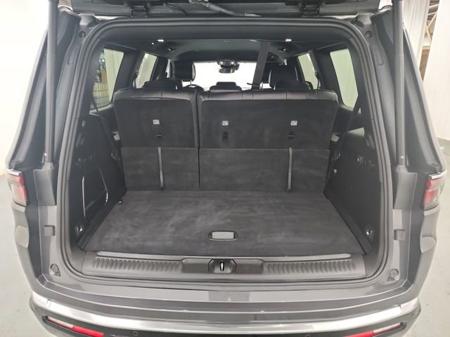 Used 2022 Jeep Wagoneer Series II image 21