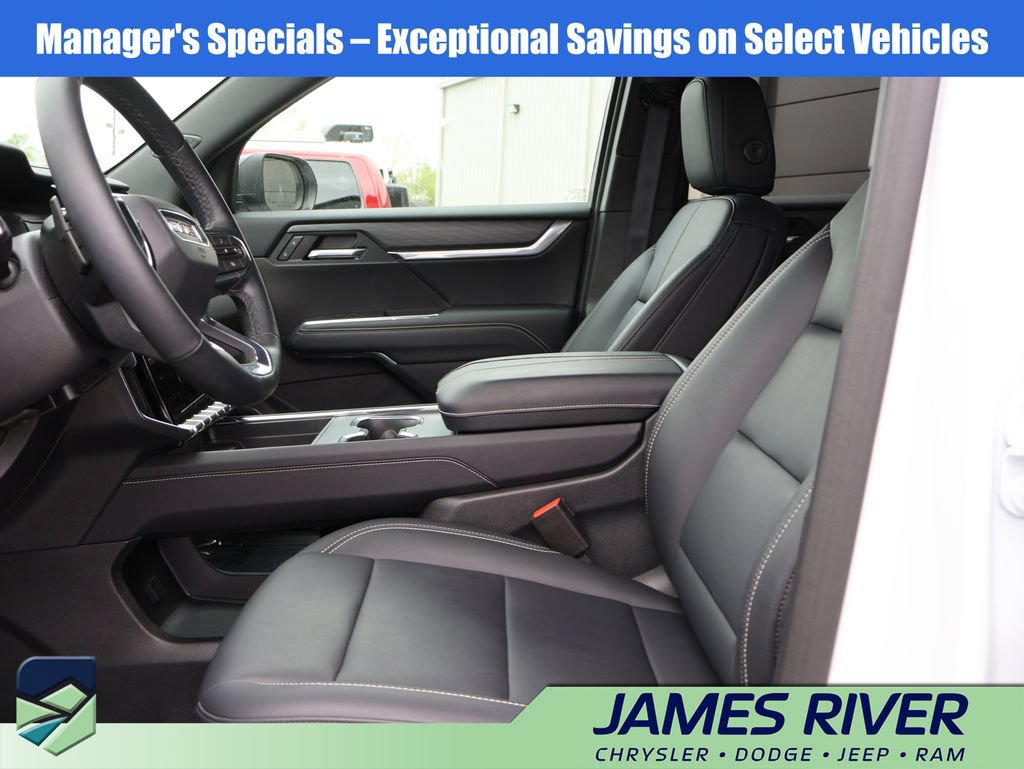 Used 2026 GMC Acadia Elevation w/ Elevation Premium Package AWD/4WD image 24