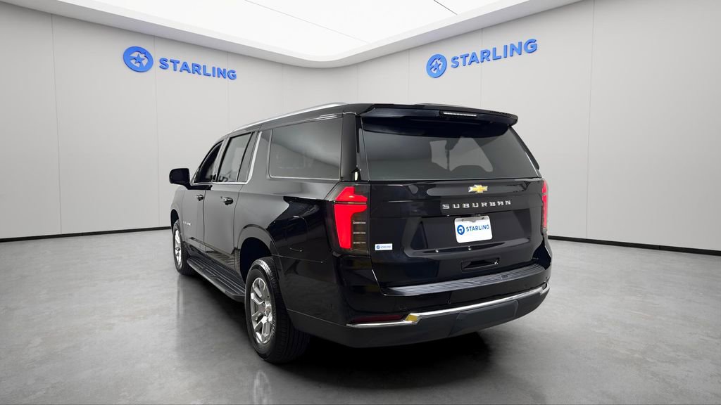 Certified 2025 Chevrolet Suburban LS image 6