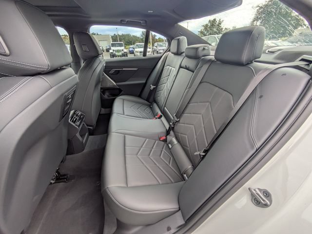Used 2026 BMW 530i RWD image 13