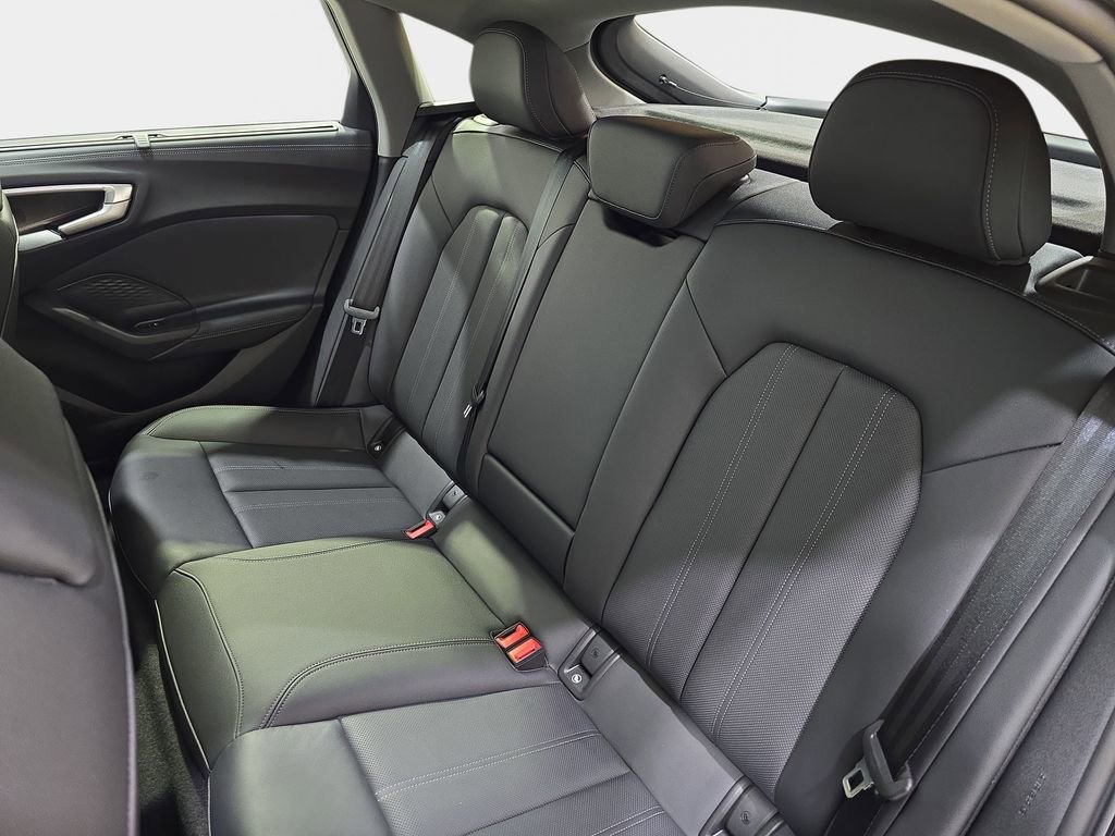 Used 2025 Audi A5 2.0T Premium Plus w/ Premium Plus image 17