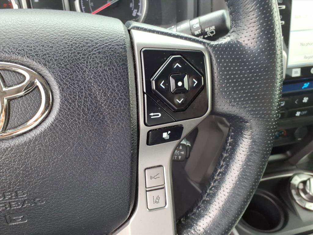 Used 2023 Toyota 4Runner Limited AWD/4WD image 32