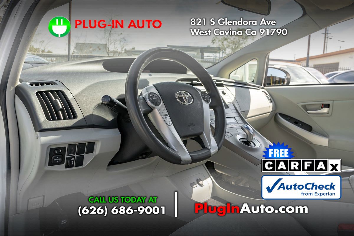 Used 2012 Toyota Prius Three image 5