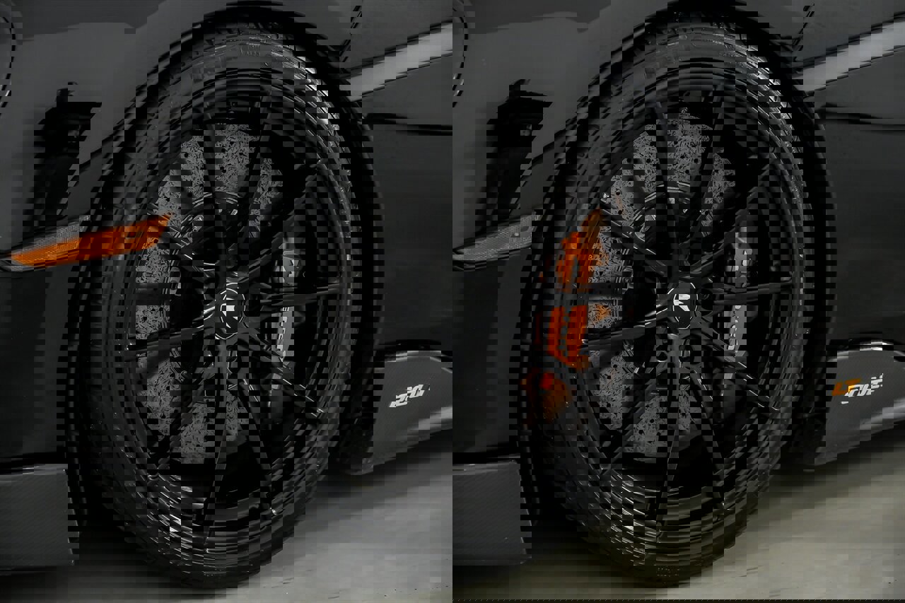 Used 2020 McLaren 600LT Spider image 19