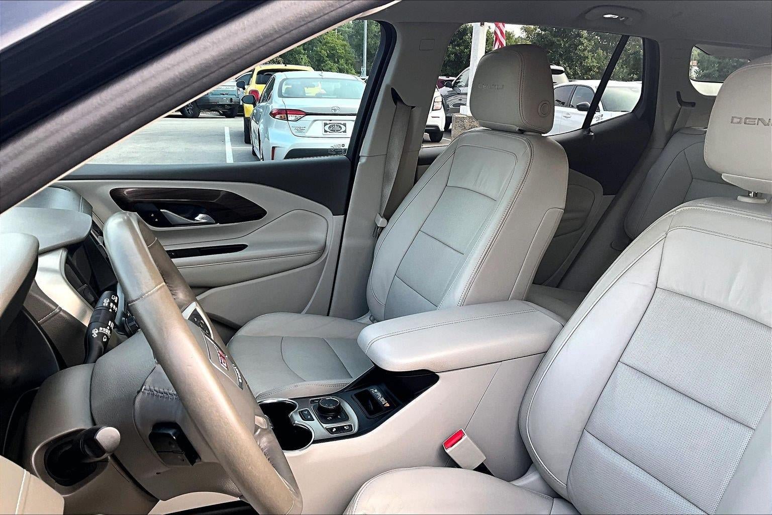 Used 2020 GMC Terrain Denali w/ Denali Premium Package AWD/4WD image 21