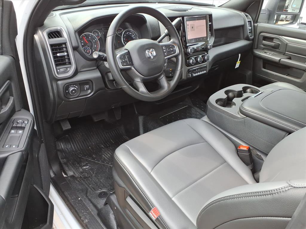 New 2026 RAM 5500 Tradesman w/ Chrome Appearance Group image 21