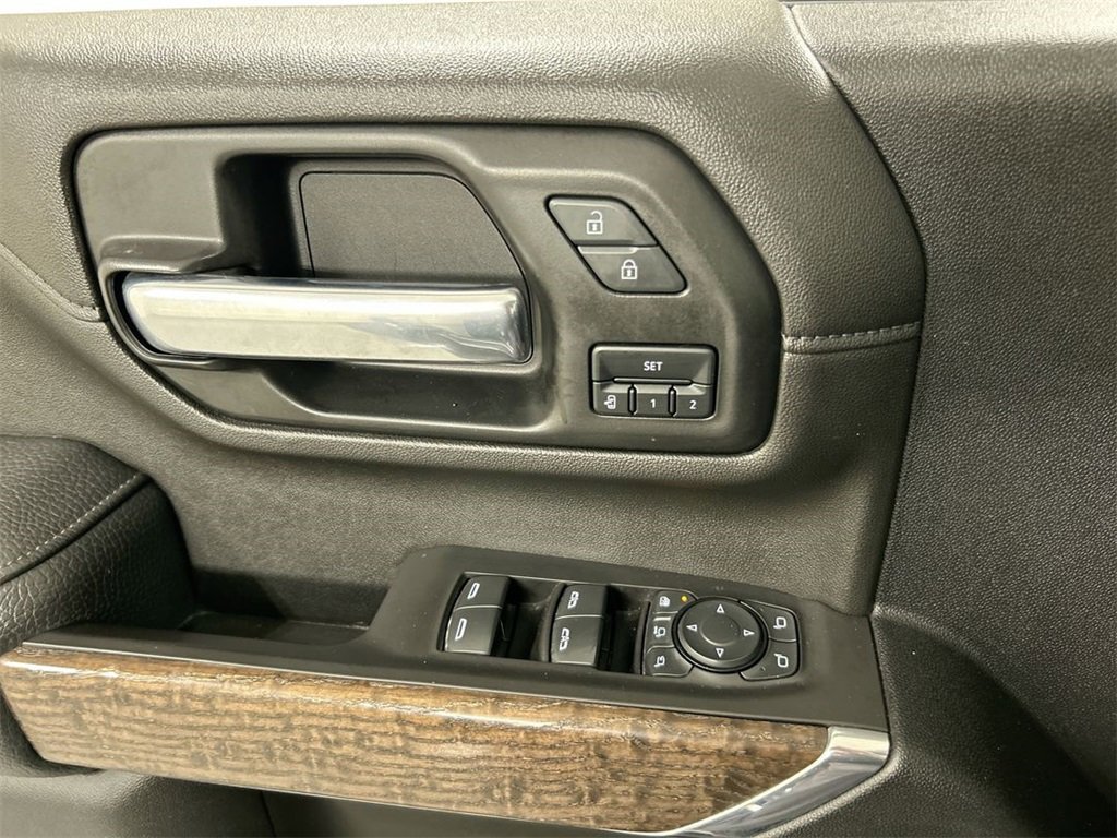 Used 2021 GMC Sierra 2500 Denali w/ Denali Ultimate Package image 11