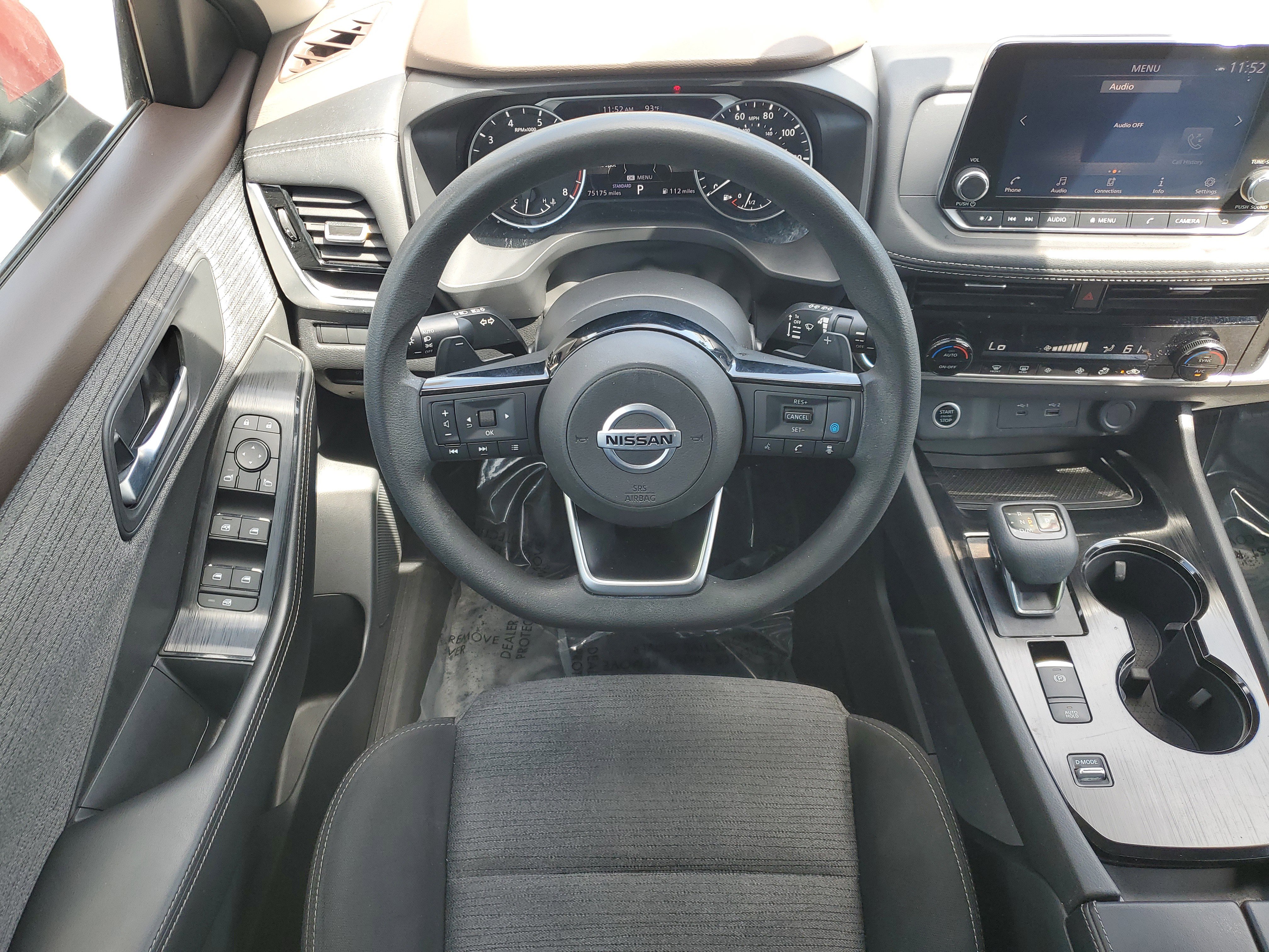 Used 2021 Nissan Rogue SV image 15
