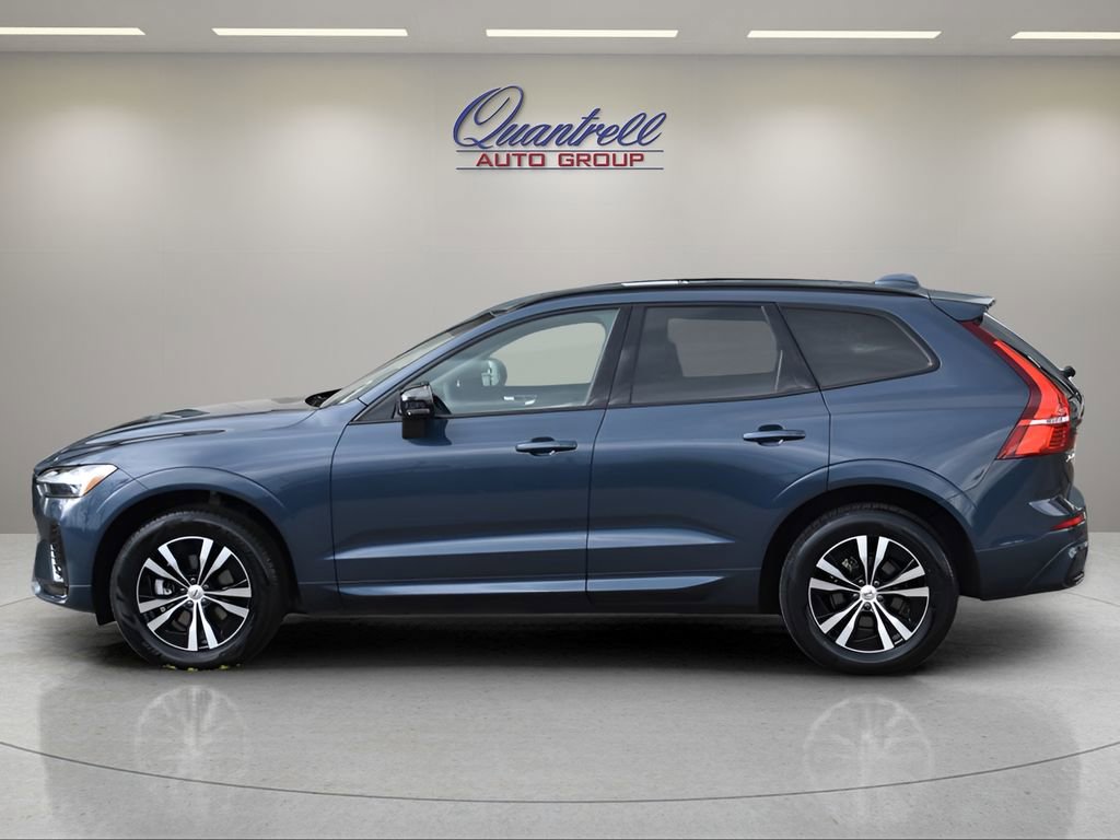 Certified 2025 Volvo XC60 B5 Core image 7