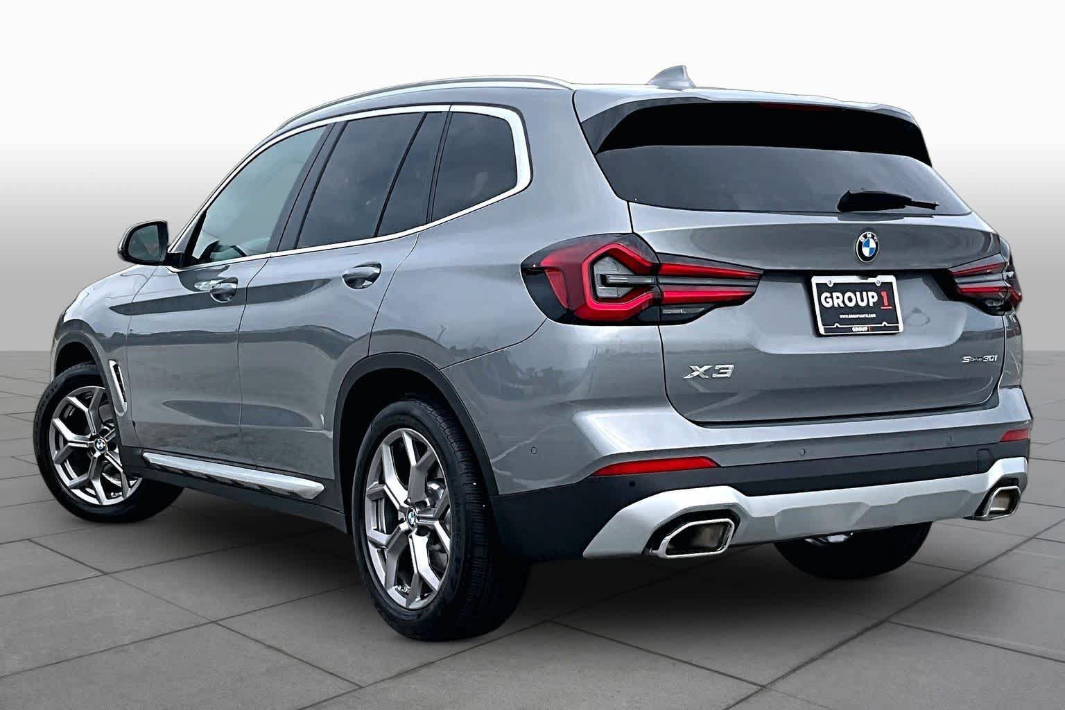 Used 2024 BMW X3 sDrive30i w/ Premium Package w/ZPA RWD image 12