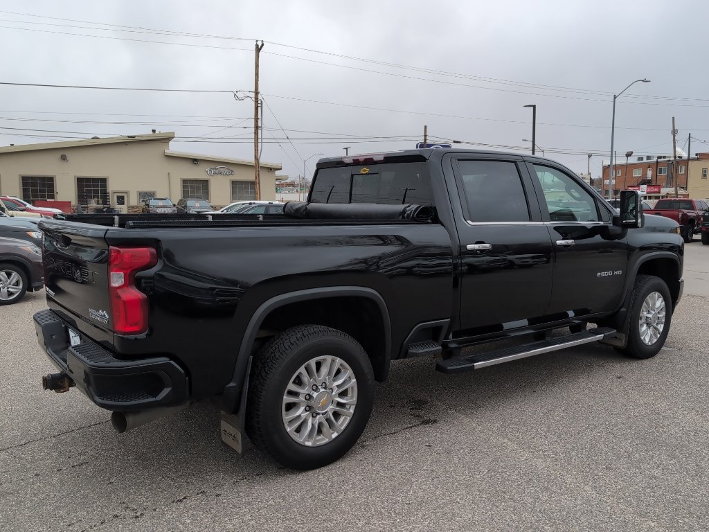 Used 2023 Chevrolet Silverado 2500 High Country image 6