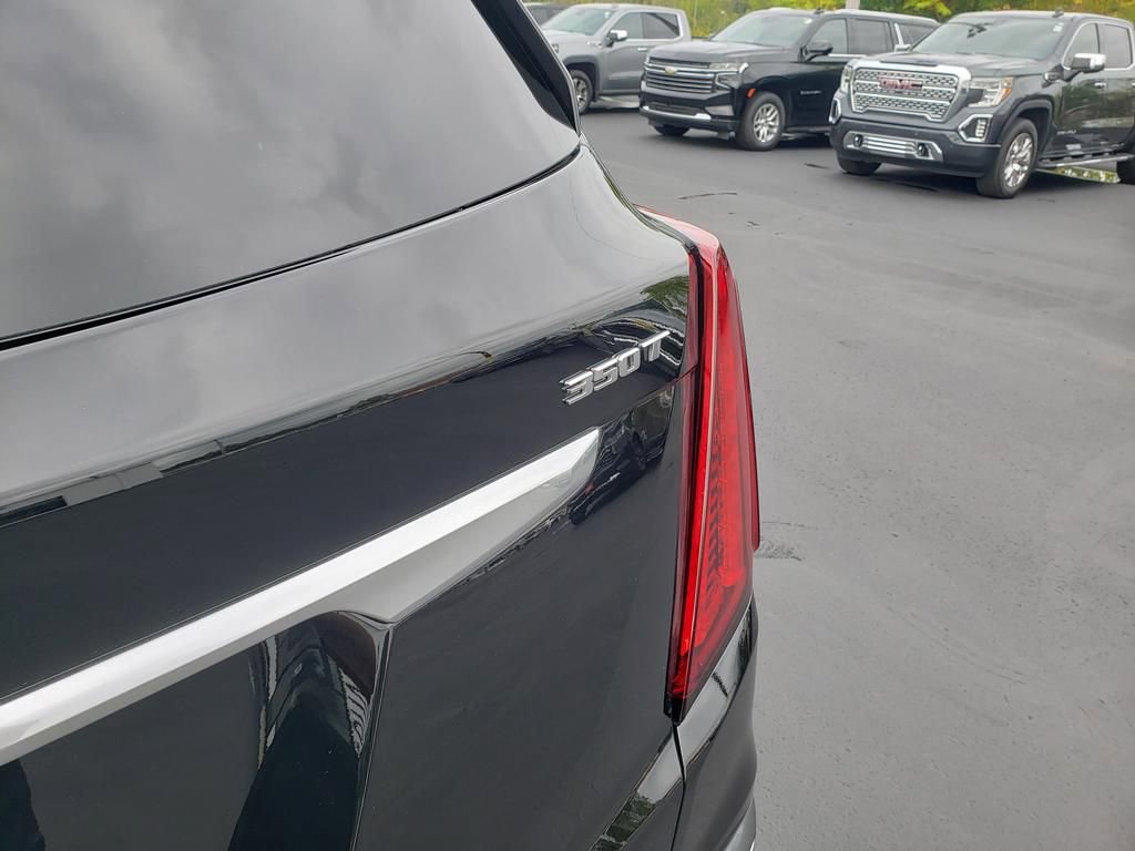 Used 2025 Cadillac XT5 Premium Luxury image 12