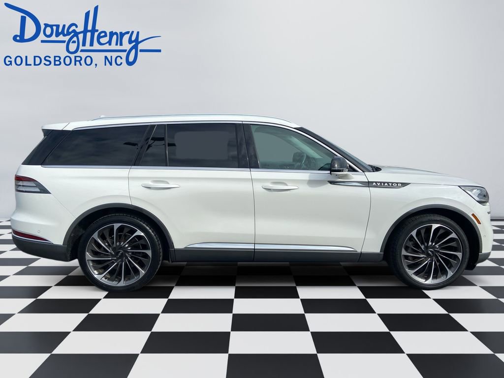 Used 2020 Lincoln Aviator Reserve w/ Equipment Group 201A image 6
