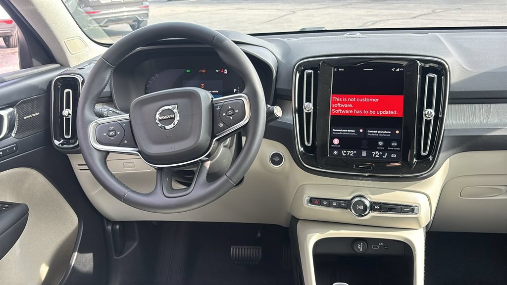 New 2026 Volvo XC40 B5 Plus w/ Climate Package AWD/4WD image 7