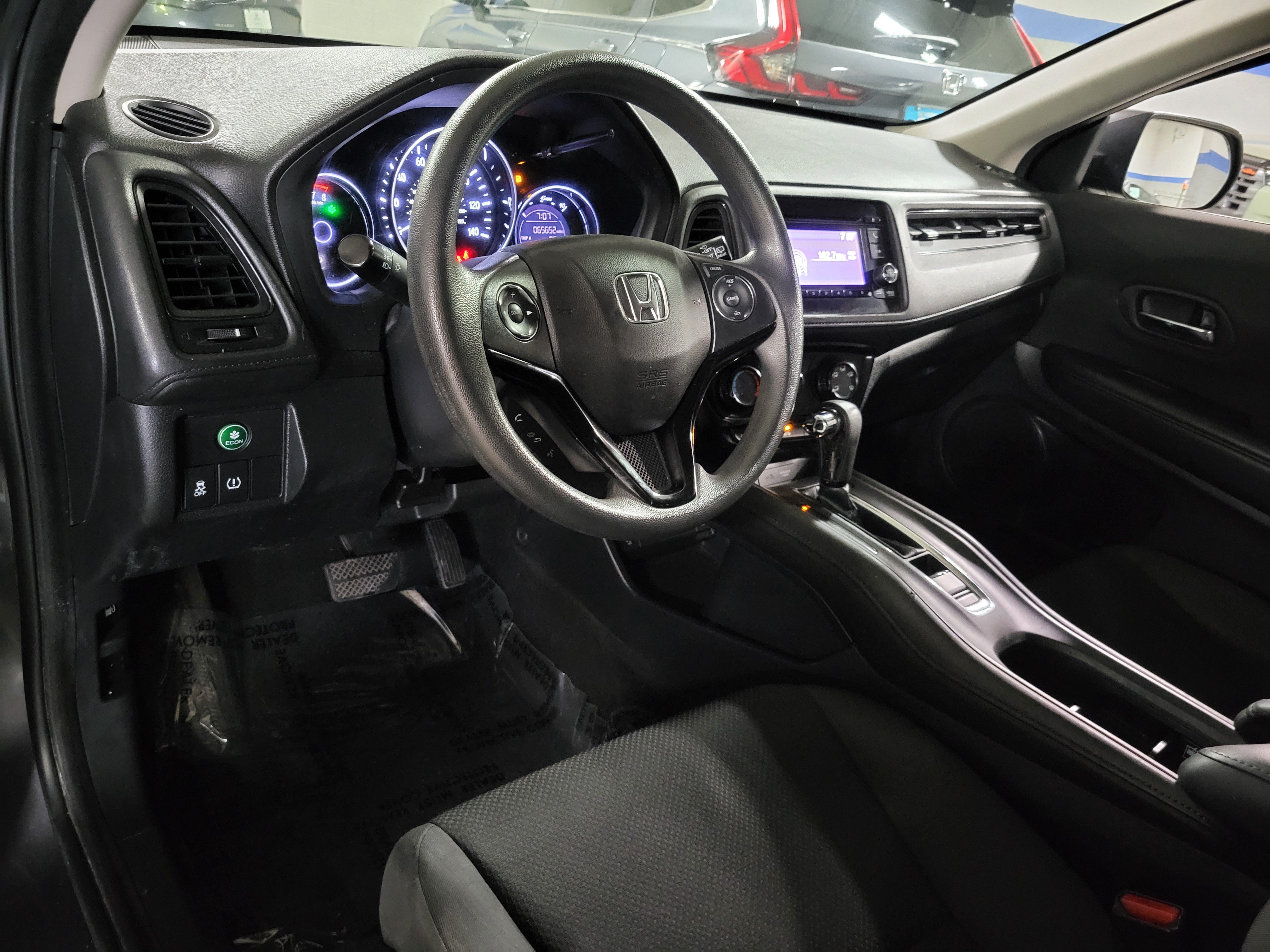 Used 2020 Honda HR-V LX image 10