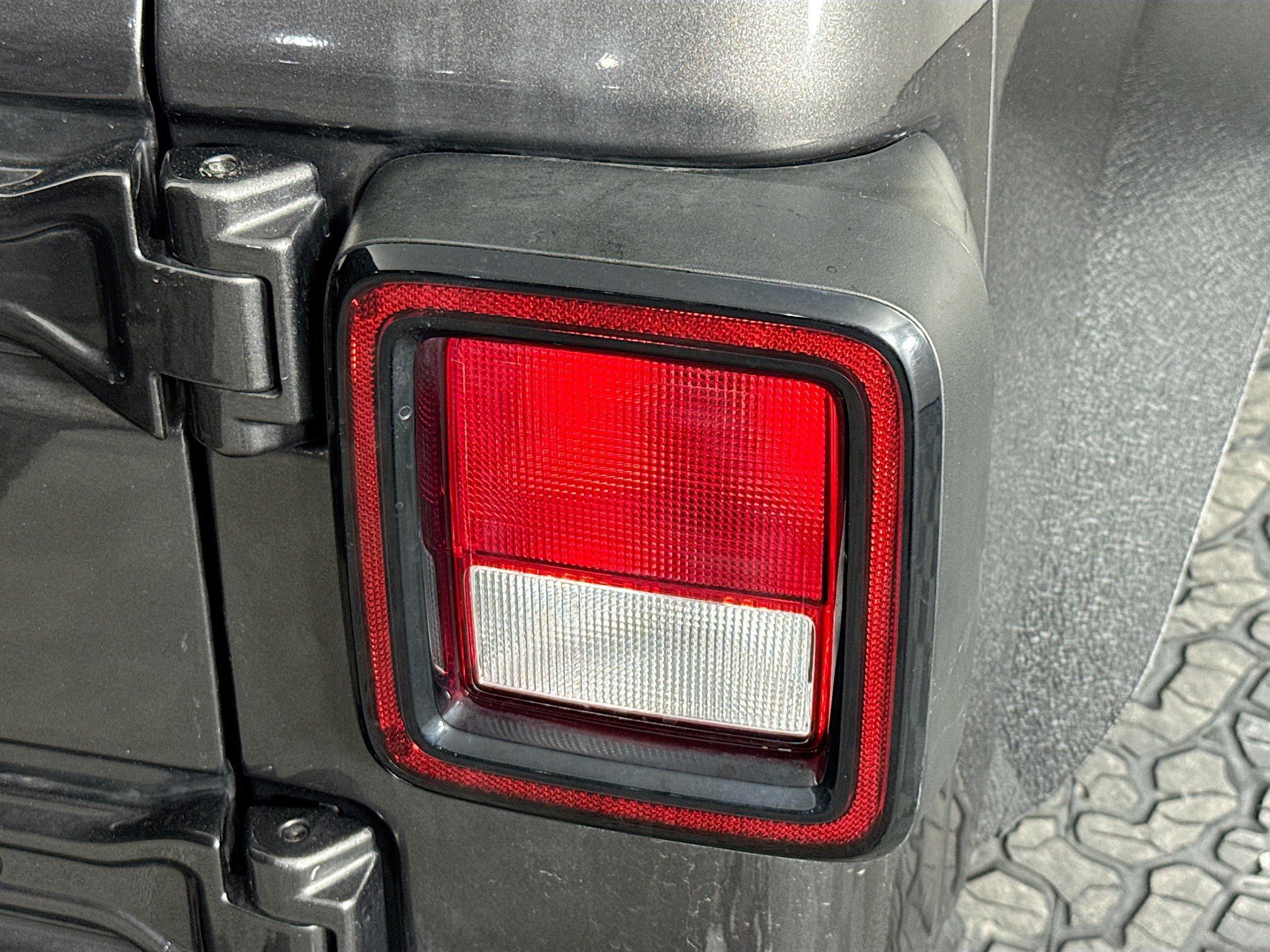 Used 2019 Jeep Wrangler Unlimited Sport S AWD/4WD image 44