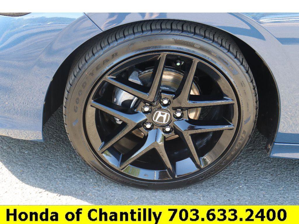 Used 2025 Honda Civic Sport image 27