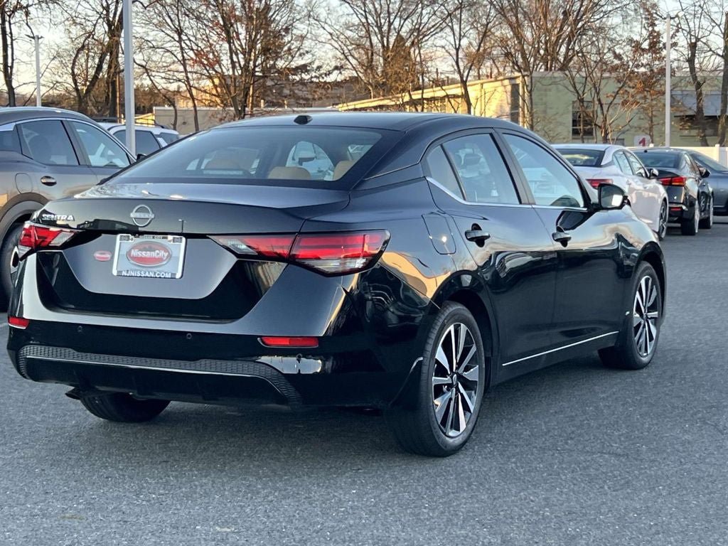 New 2025 Nissan Sentra SV w/ SV Premium Package FWD image 5