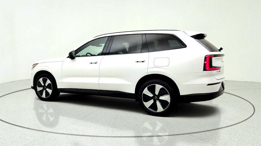 Used 2025 Volvo EX90 Plus AWD/4WD image 7