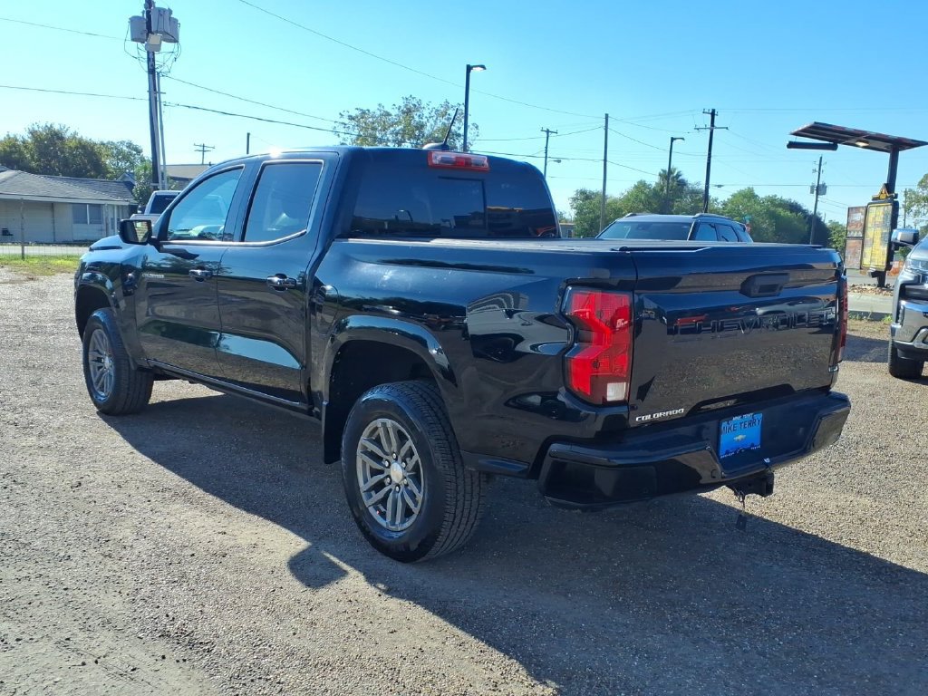 Certified 2025 Chevrolet Colorado LT w/ Advanced Trailering Package RWD image 3
