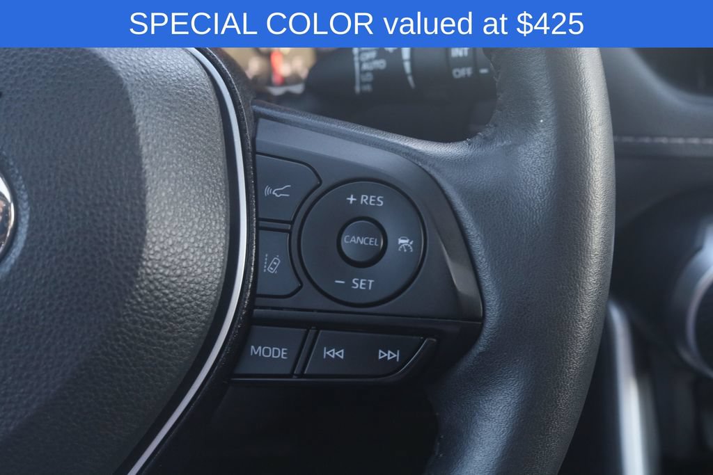 Used 2022 Toyota RAV4 XLE w/ Convenience Package AWD/4WD image 7