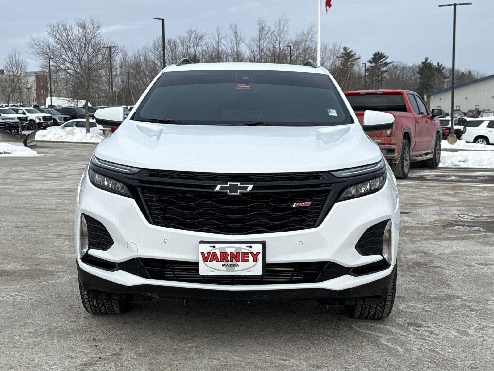 Used 2024 Chevrolet Equinox RS w/ LPO, Floor Liner Package image 2