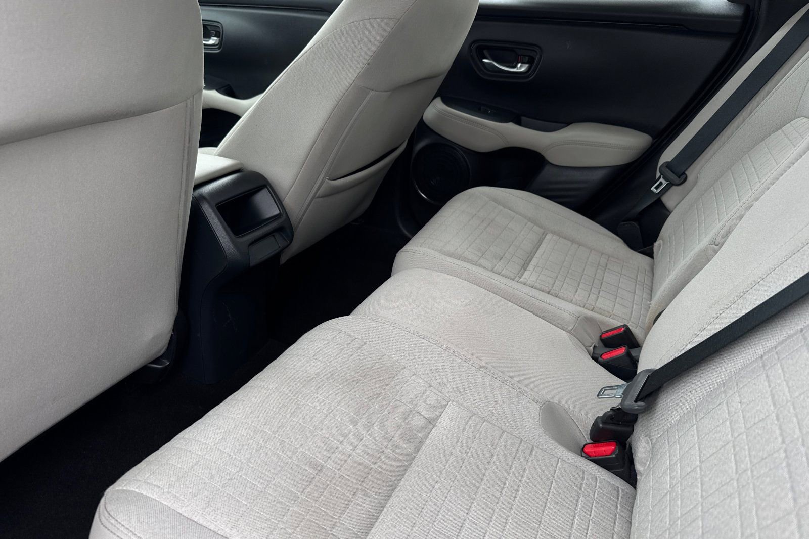 Certified 2025 Honda HR-V LX image 12