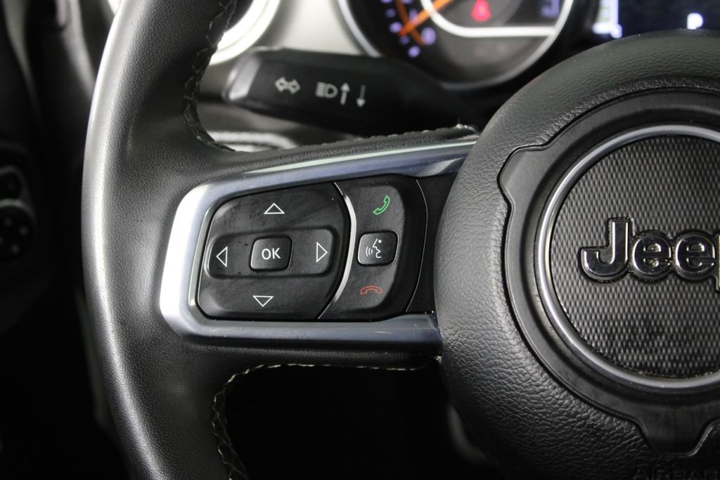 Used 2023 Jeep Gladiator Overland image 24