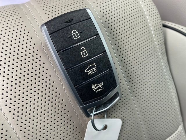 Used 2020 Genesis G70 2.0T w/ Prestige Package image 26