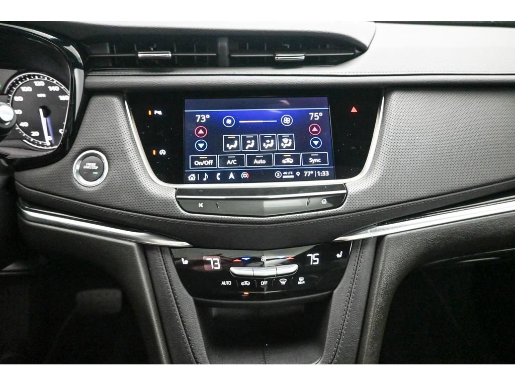 Certified 2025 Cadillac XT5 Premium Luxury FWD image 17