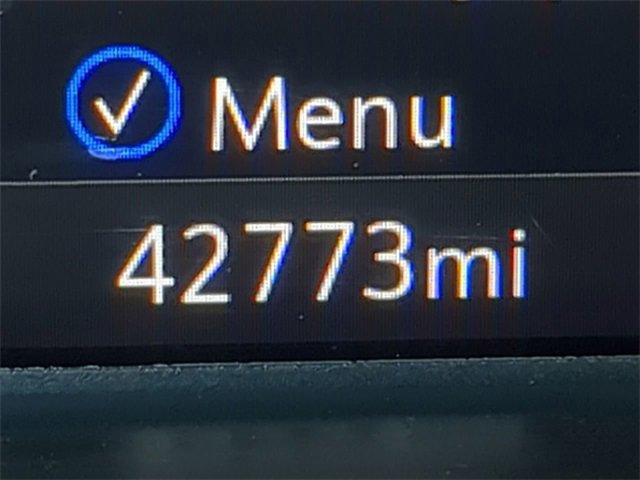 Used 2022 Chevrolet Colorado LT w/ LT Convenience Package image 32