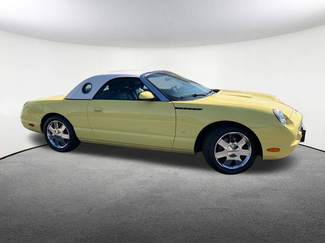 Used 2002 Ford Thunderbird image 14