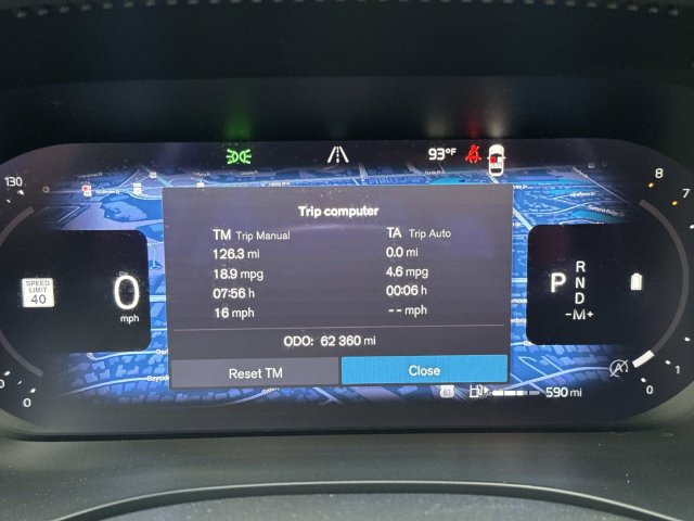 Used 2023 Volvo XC60 B5 Plus FWD image 32